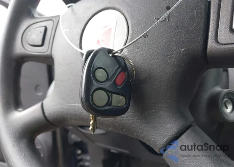 2006 Saturn Ion 3 from USA, damaged, VIN 1G8AV18B56Z178292